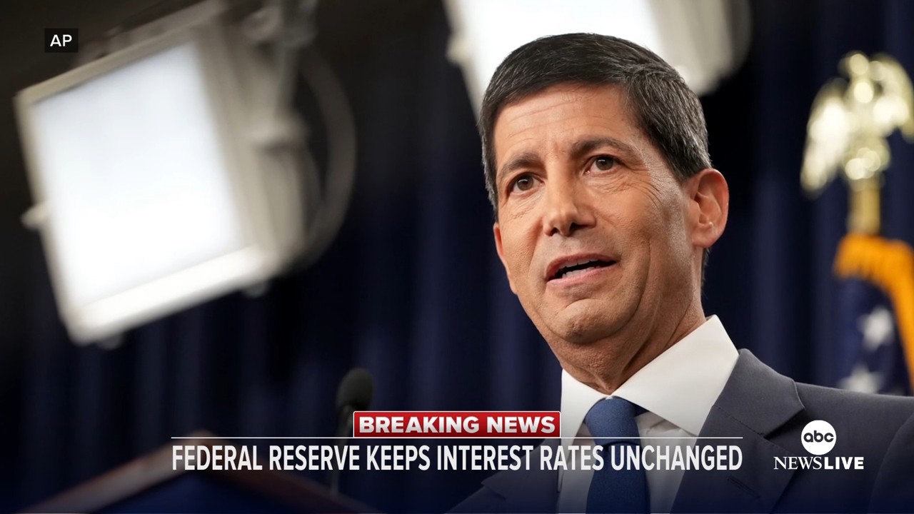 Federal Reserve holds interest rates steady as midterm elections loom
       — ABC7 Chicago (WLS-TV)