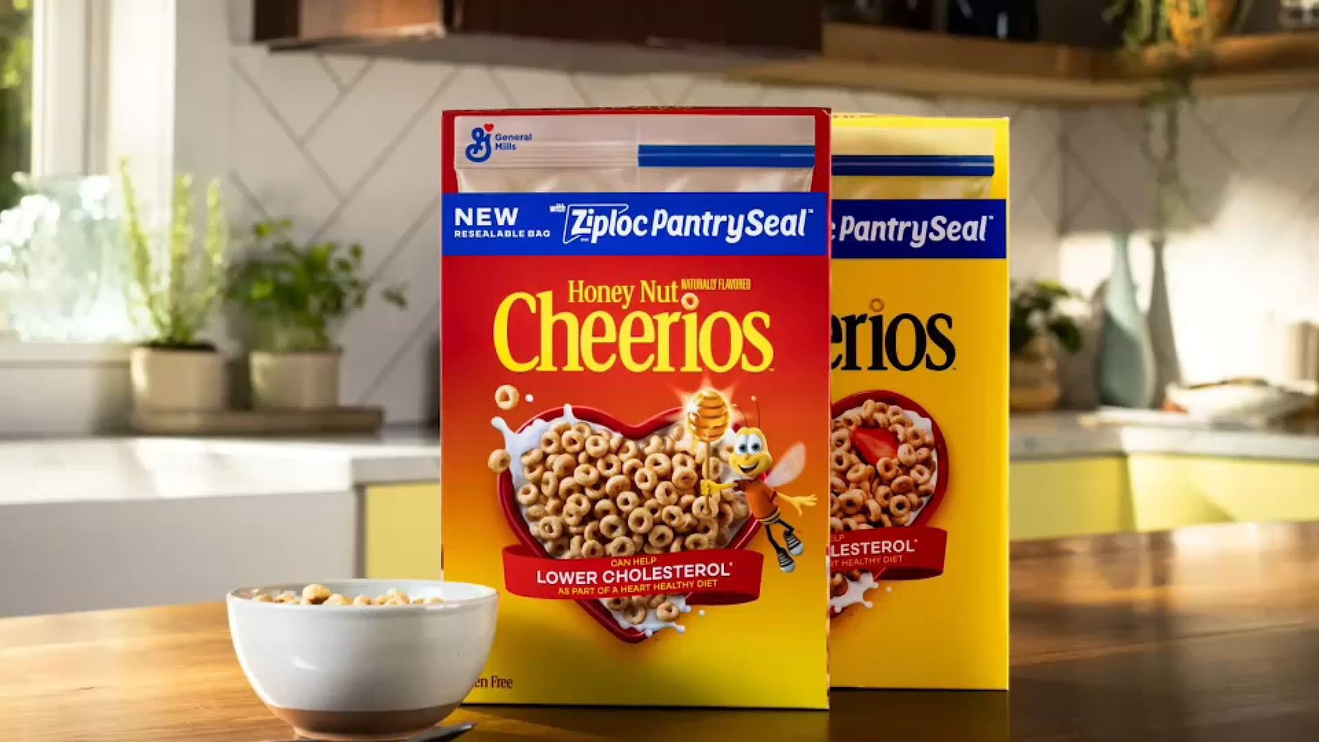 Cheerios teams up with Ziploc to add resealable bag to cereal boxes
— Wheaton Sports news