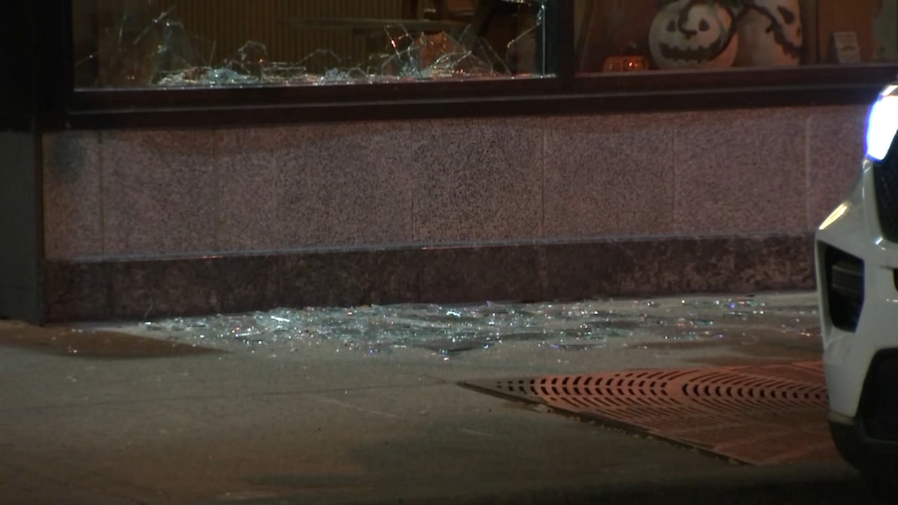 Thieves try to break into cafe on same Lincoln Park street where businesses were targeted days ago
— Wheaton Dining news